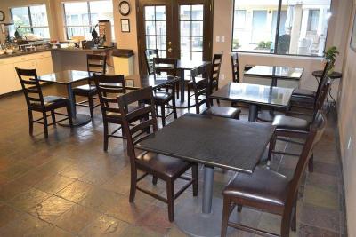Peppertree Inn