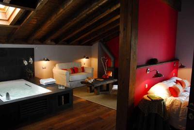 Hôtel Iribarnia, The Originals Relais