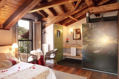 Hôtel Iribarnia, The Originals Relais