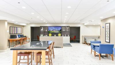 Holiday Inn Express & Suites Pigeon Forge by IHG