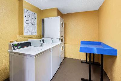La Quinta Inn West Palm Turnpike