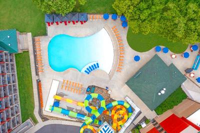 Country Cascades Waterpark Resorts