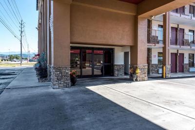 Red Roof Inn & Suites Pigeon Forge - Parkway