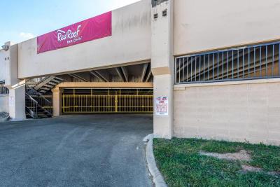 Red Roof Inn & Suites Pigeon Forge - Parkway