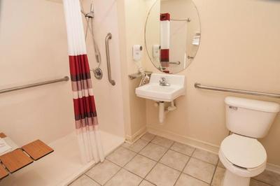 Red Roof Inn & Suites Pensacola East - Milton