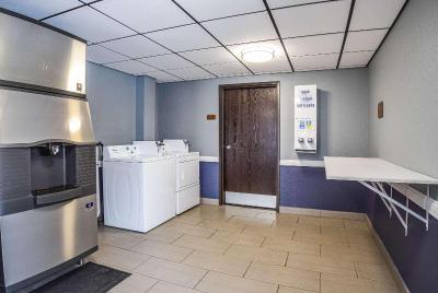 AmericInn by Wyndham Plover Stevens Point