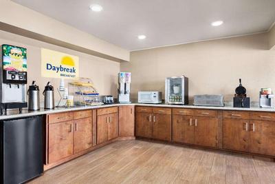 Days Inn by Wyndham Paris