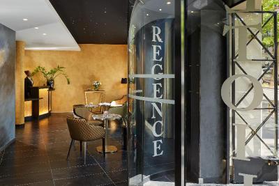 Regence Etoile