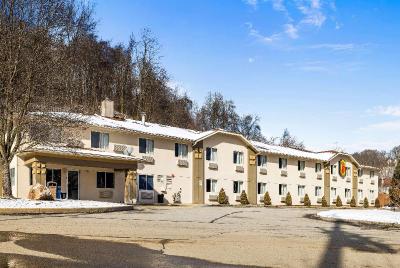 Super 8 by Wyndham Pittsburgh/Monroeville