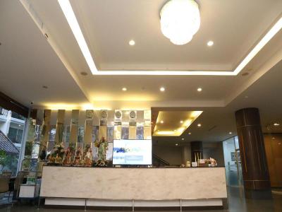 Crystal Palace Pattaya