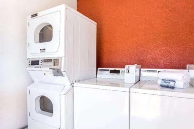 Travelodge Suites by Wyndham Phoenix Mesa