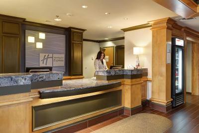 Holiday Inn Express Hotel & Suites Wareick-Provide