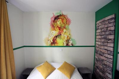 Absolute Hotel Paris