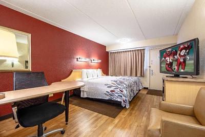 Red Roof Inn Pensacola – I-10 at Davis Highway