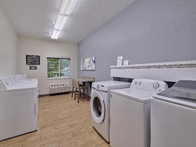 Candlewood Suites Peoria at Grand Prairie