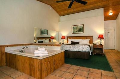 Majestic Mountain Inn
