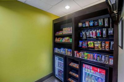La Quinta Inn Suites By Wyndham Pasadena