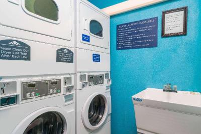 Microtel Inn & Suites By Wyndham Rochester Mayo C