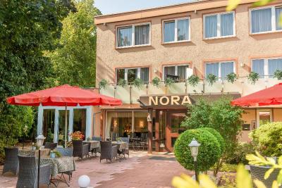 Nora
