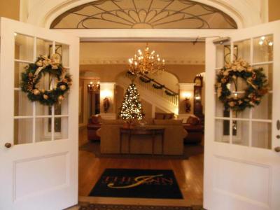 Inn on Broadway