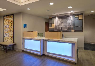 Holiday Inn Express & Suites Carson City