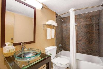 Super 8 by Wyndham Raleigh Downtown South