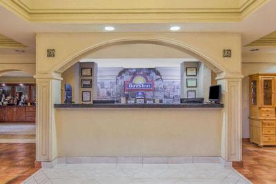Days Inn by Wyndham Dalton