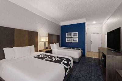 La Quinta Inn Suites By Wyndham Rapid City