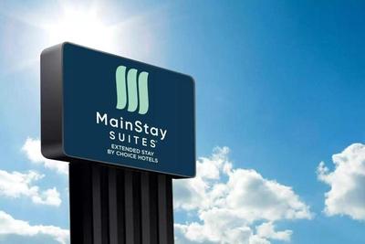 MainStay Suites St Louis - Galleria