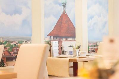 City Hotel
