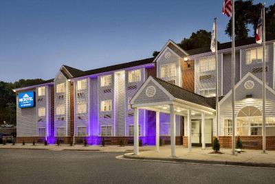 Microtel Inn & Suites By Wyndham Raleigh