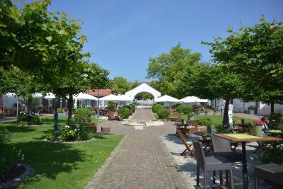 Schloss Reinach