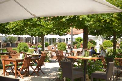 Schloss Reinach