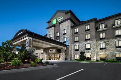 Holiday Inn Express Hotel & Suites Conway