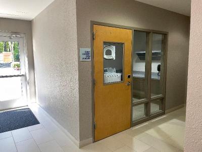 Holiday Inn Express Hotel & Suites Raleigh Sw Nc S