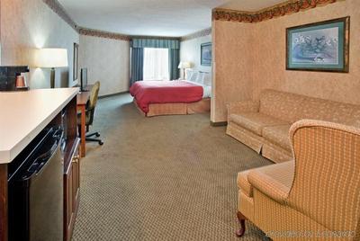 Country Inn & Suites by Radisson, Somerset, KY