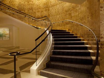 Four Seasons Hotel San Francisco at Embarcadero