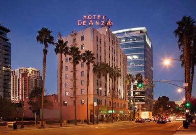 Hotel De Anza