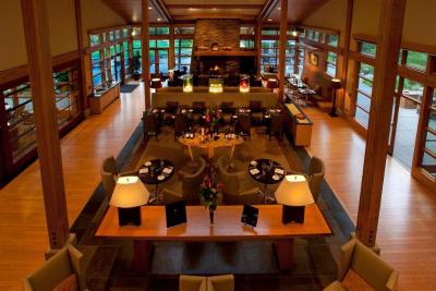 Cedarbrook Lodge