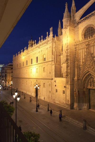 Apartamentos Puerta Catedral