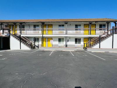Escondido Inn