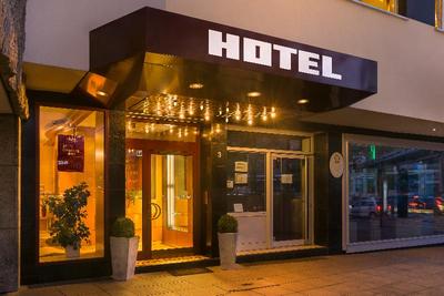 Novum Hotel Stuttgart Hauptbahnhof - Rieker