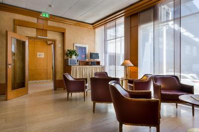 Novum Hotel Stuttgart Hauptbahnhof - Rieker