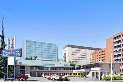 Travelodge by Wyndham Everett City Center