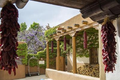 Inn on the Alameda