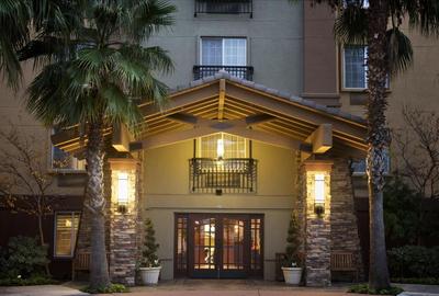 Larkspur Landing Extended Stay Suites Sacramento