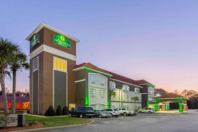 La Quinta Inn & Suites North Mobile - Satsuma