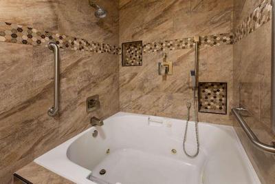 Travelodge by Wyndham Healdsburg Sonoma Wine Ctry