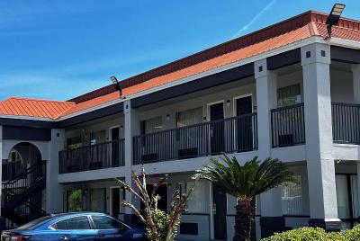 Super 8 by Wyndham Slidell
