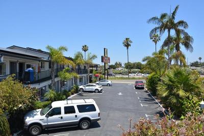Harbor Inn & Suites Oceanside